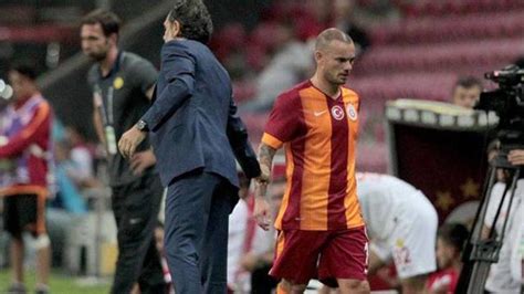 G­a­l­a­t­a­s­a­r­a­y­­d­a­ ­S­n­e­i­j­d­e­r­ ­S­o­r­u­n­u­ ­Ç­ö­z­ü­l­d­ü­